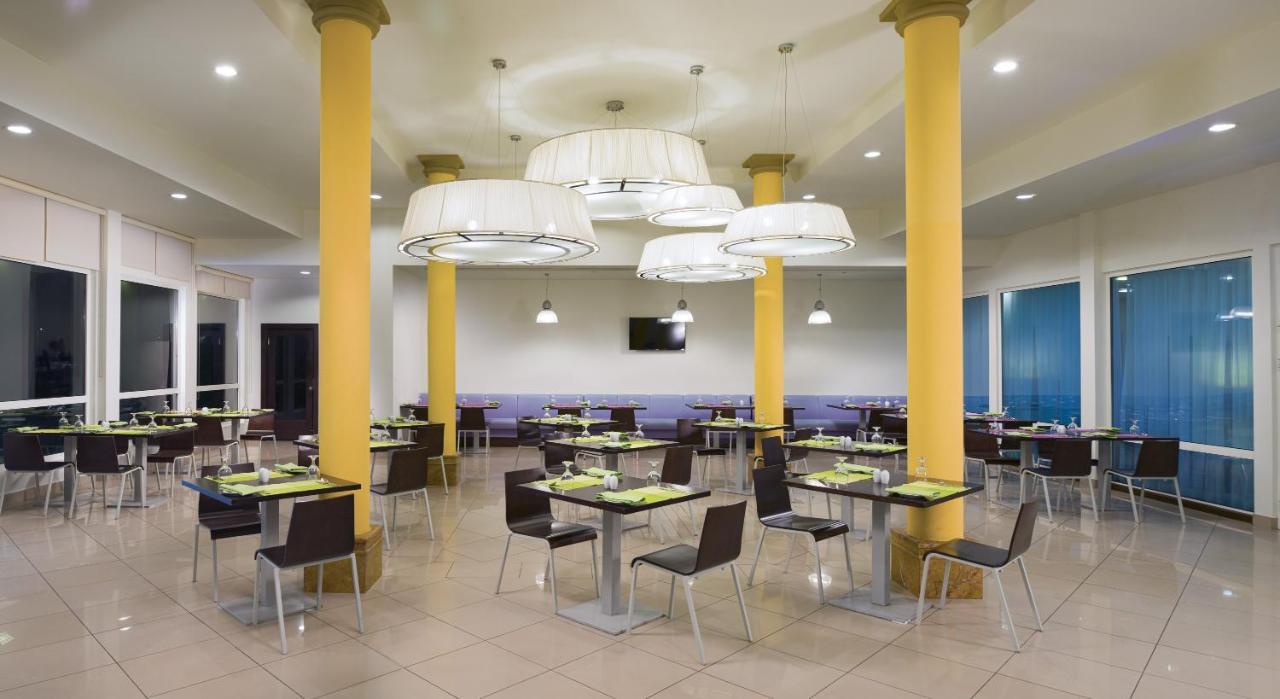 City Hotel Duqm Ngoại thất bức ảnh