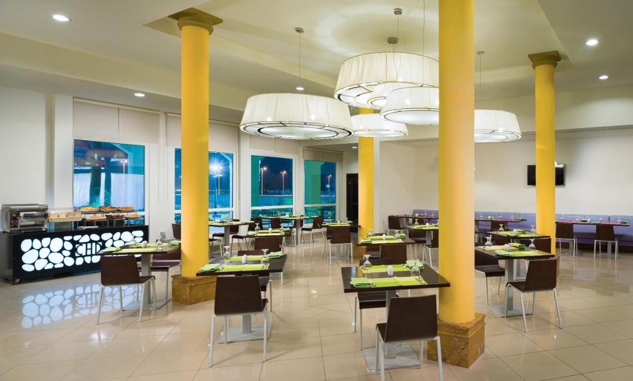 City Hotel Duqm Ngoại thất bức ảnh